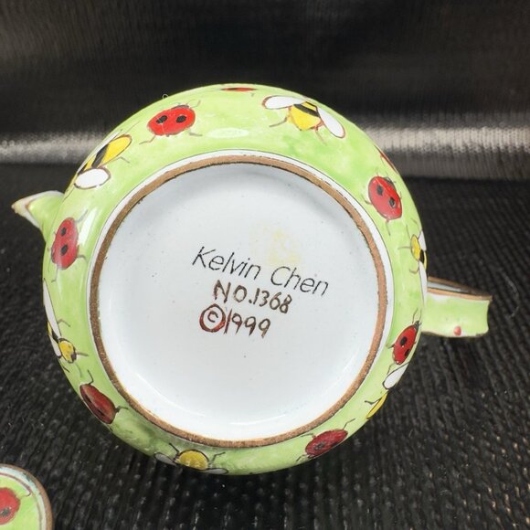 1999 KELVIN CHEN Enamel Lidded Tea Pot Mini Teapot Bee Ladybug Small Jug Pitcher - Picture 3 of 10